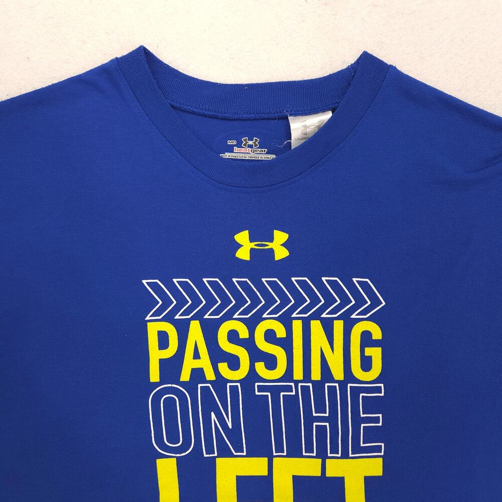 Under Armour Passing on the Left Crew Neck Short Sleeve Shirt Mens Size M Blue